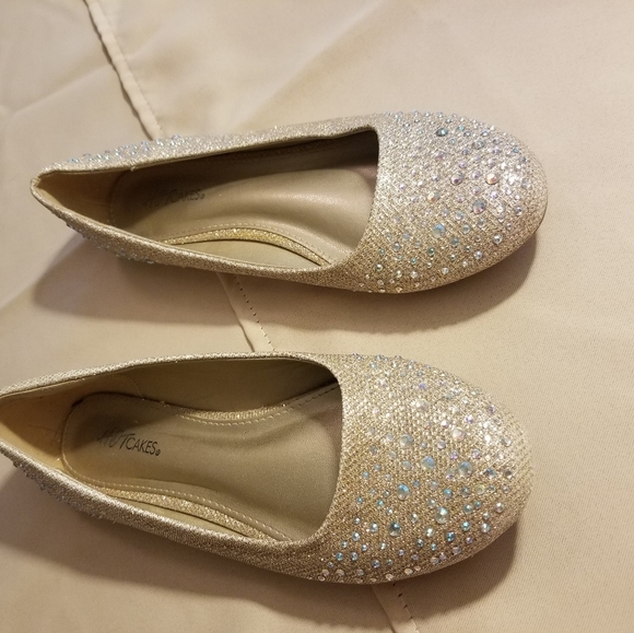 Hotcakes beige slide on flats with stones - Picture 8 of 9